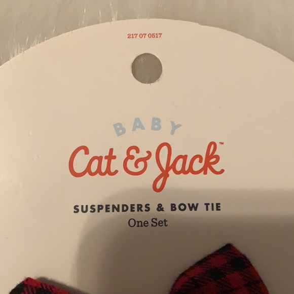 Cat & Jack Suspenders & Bow Tie - Picture 4 of 6